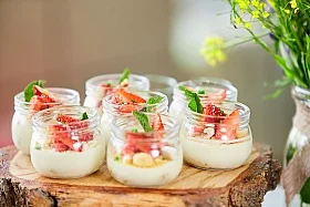 Запеченный мини-чизкейк с клубникой